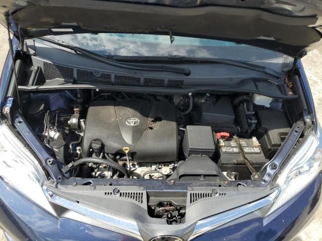 2019 Toyota Sienna XLE