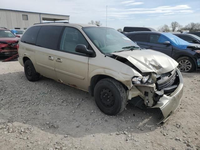 2007 Chrysler Town & Country LX