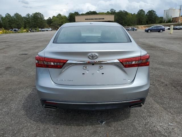 2017 Toyota Avalon XLE