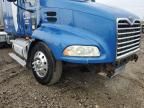 2006 Mack 600 CXN600