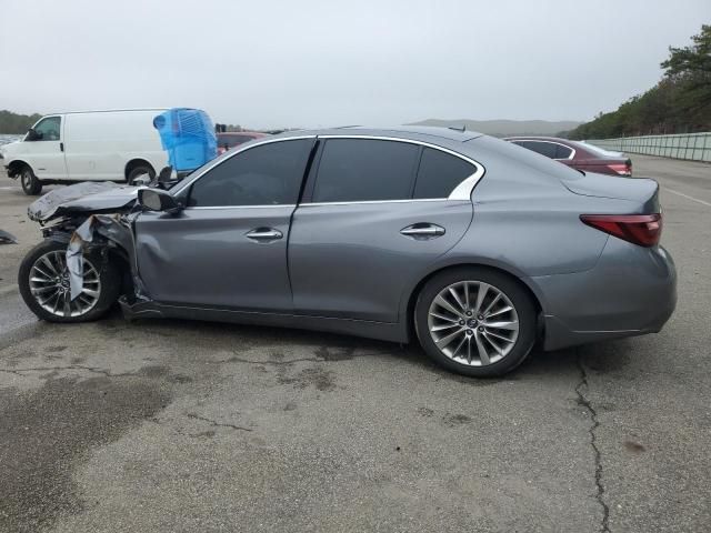 2018 Infiniti Q50 Luxe