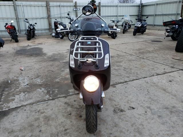 2012 Vespa GTS 300 Super