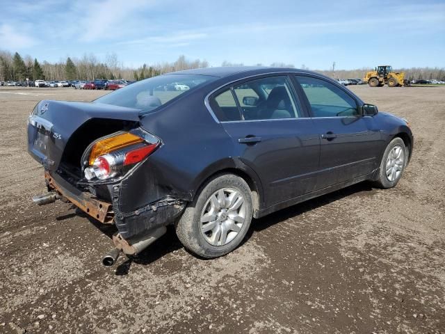 2010 Nissan Altima Base