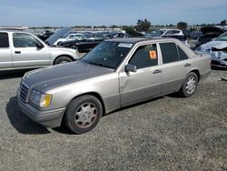 Compre carros salvage a la venta ahora en subasta: 1995 Mercedes-Benz E 320 Base