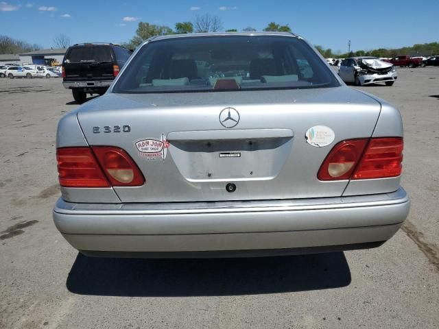 1998 Mercedes-Benz E 320