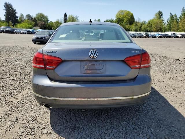 2015 Volkswagen Passat SE