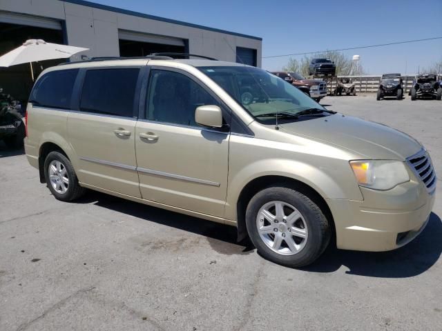 2010 Chrysler Town & Country Touring