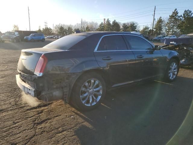 2016 Chrysler 300 Limited