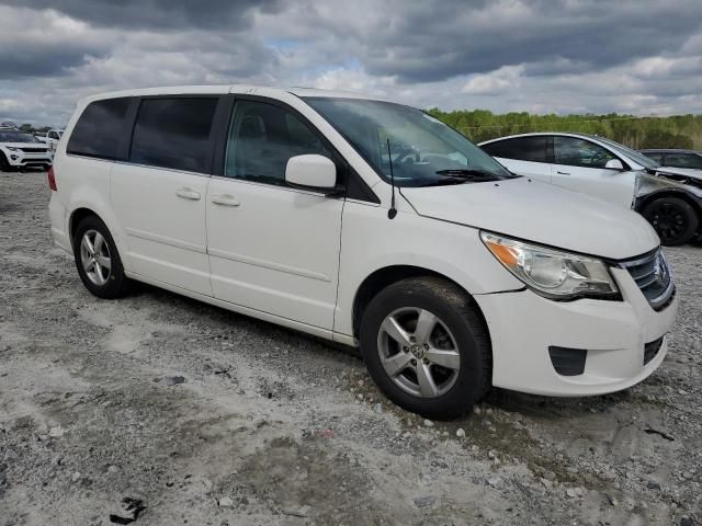 2010 Volkswagen Routan SEL