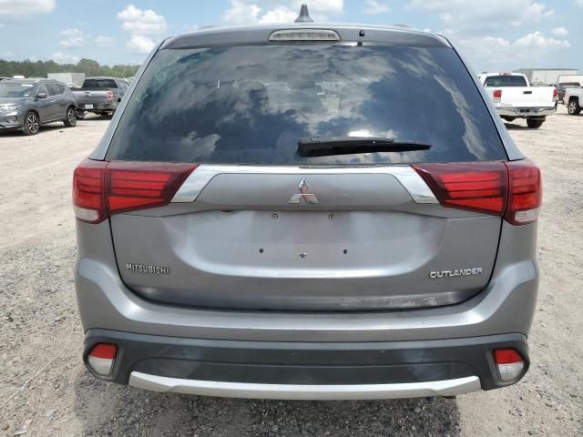 2018 Mitsubishi Outlander ES