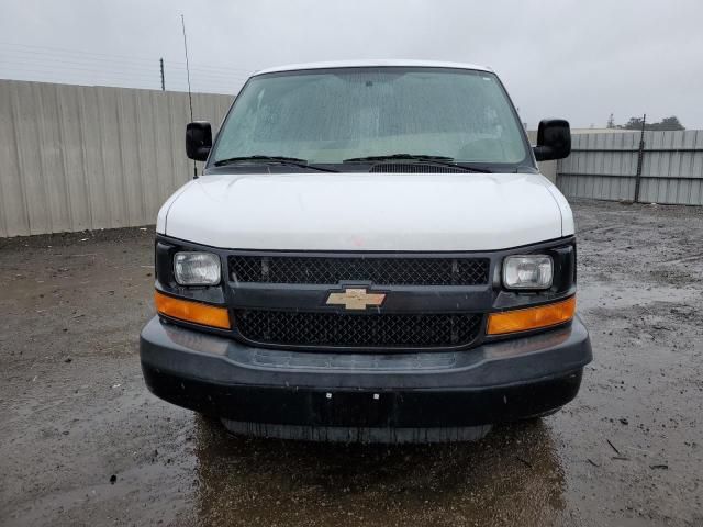 2016 Chevrolet Express G2500