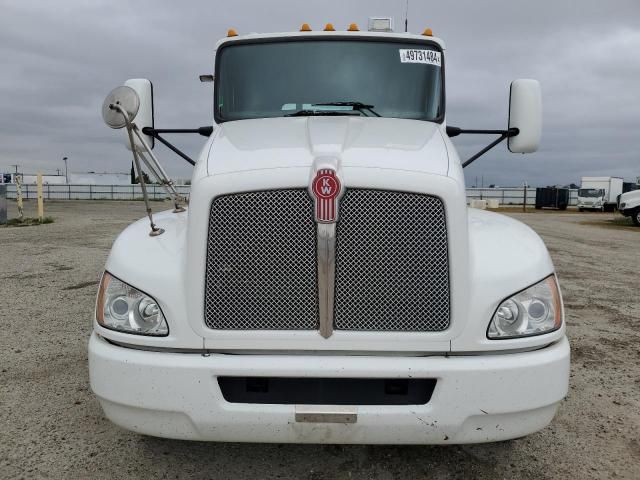 2015 Kenworth Construction T270