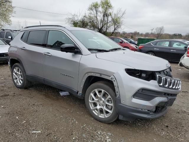 2023 Jeep Compass Latitude LUX