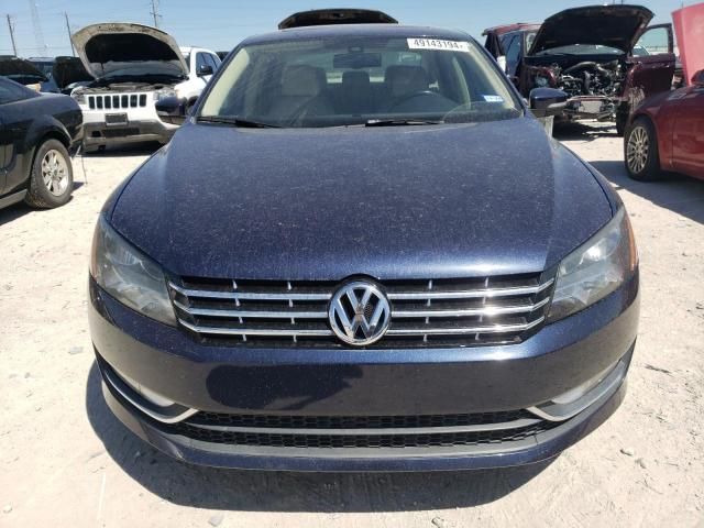 2014 Volkswagen Passat SEL