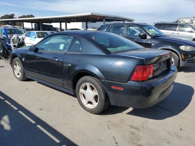 2004 Ford Mustang