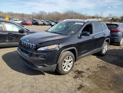 Salvage cars for sale from Copart New Britain, CT: 2017 Jeep Cherokee Latitude