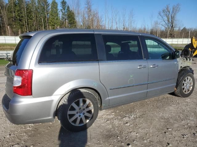 2013 Chrysler Town & Country Touring