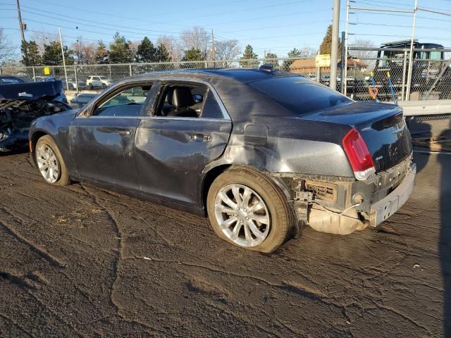 2016 Chrysler 300 Limited