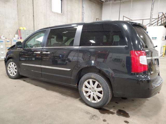 2012 Chrysler Town & Country Touring L