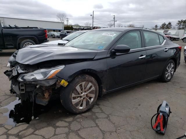 2019 Nissan Altima S