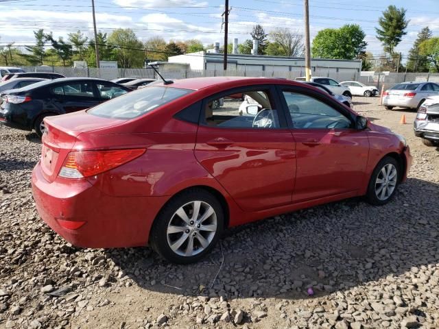 2012 Hyundai Accent GLS