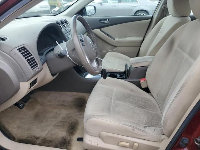 2010 Nissan Altima Base