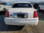 2000 Lincoln Town Car Executive