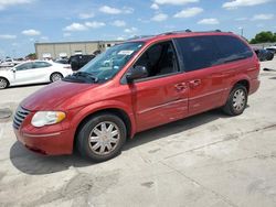 Salvage cars for sale from Copart Wilmer, TX: 2005 Chrysler Town & Country Limited