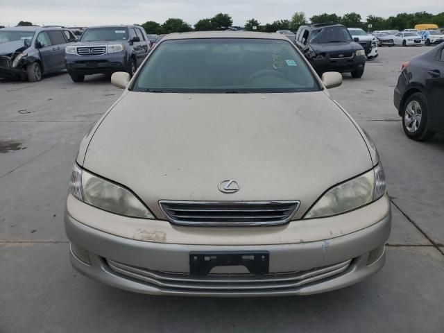 2001 Lexus ES 300