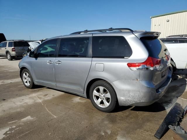 2012 Toyota Sienna LE