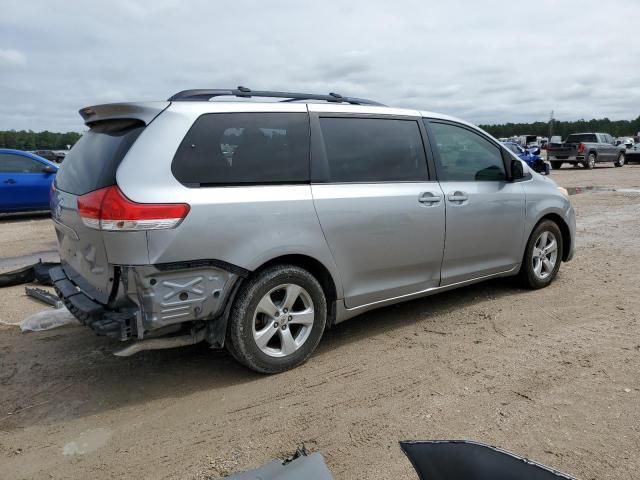 2012 Toyota Sienna LE