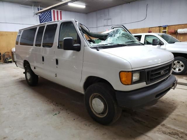 2005 Ford Econoline E350 Super Duty Wagon