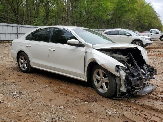 2014 Volkswagen Passat S