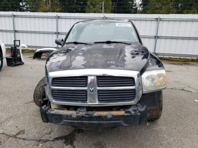 2005 Dodge Dakota Quad SLT