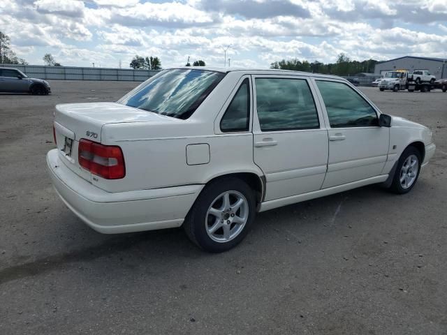 2000 Volvo S70 GLT