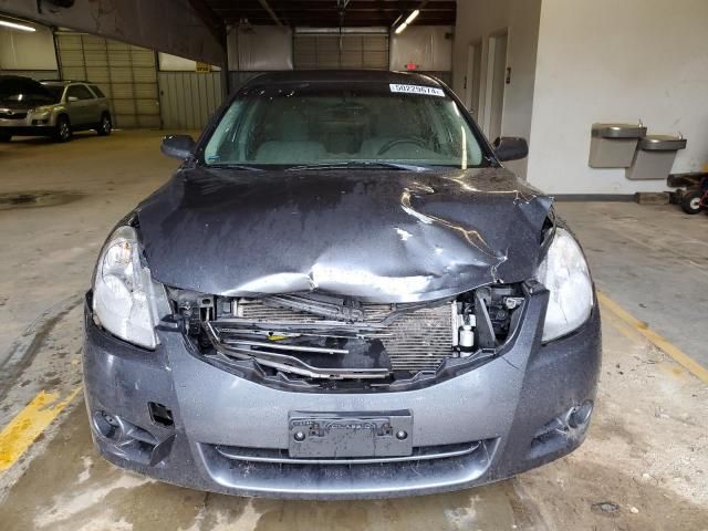 2010 Nissan Altima Base