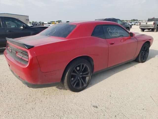 2016 Dodge Challenger SXT