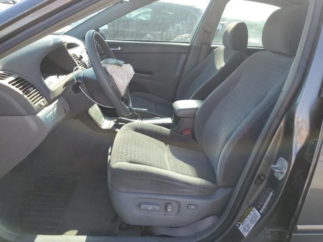 2005 Toyota Camry LE