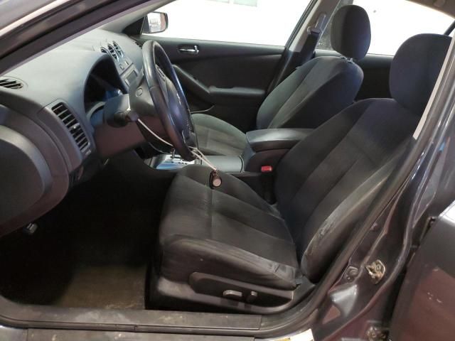 2010 Nissan Altima Base