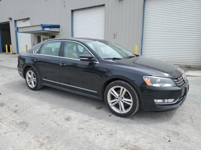 2013 Volkswagen Passat SEL