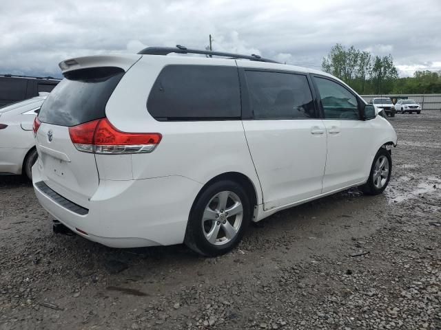 2012 Toyota Sienna LE