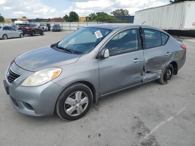 2014 Nissan Versa S