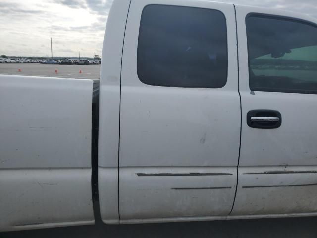 2004 Chevrolet Silverado C1500