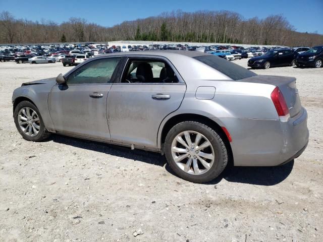 2017 Chrysler 300 Limited