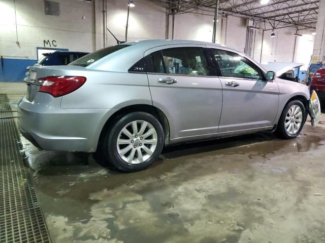 2013 Chrysler 200 Limited