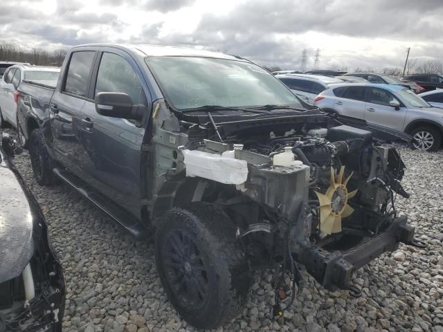 2019 Nissan Titan SV