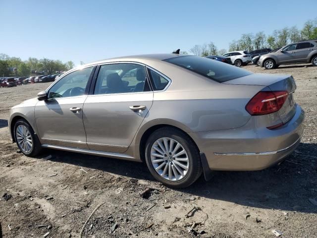 2016 Volkswagen Passat SE