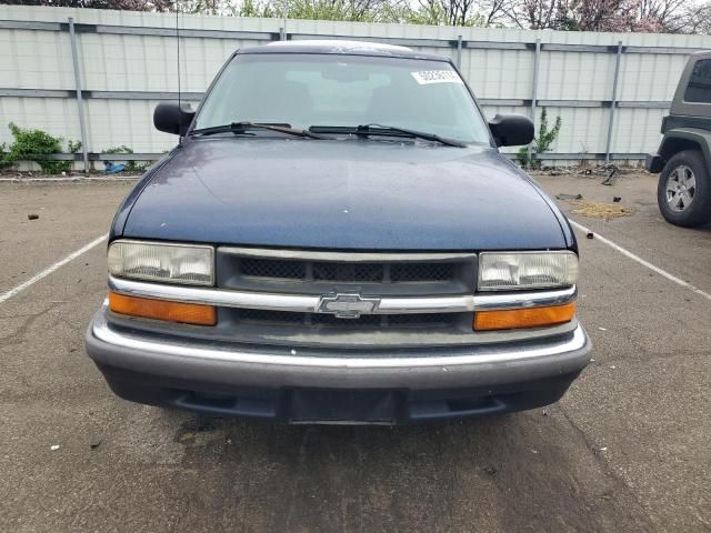 2000 Chevrolet S Truck S10