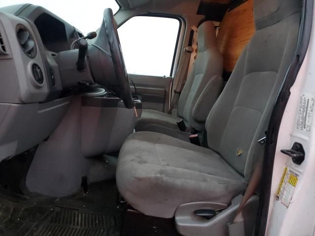 2012 Ford Econoline E350 Super Duty Van