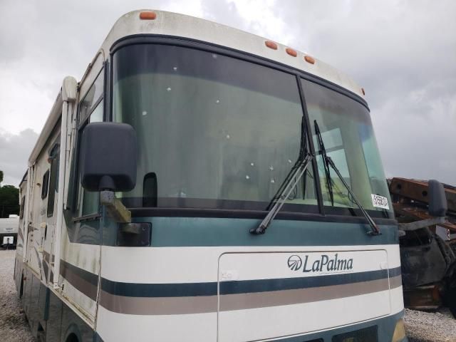 2002 Workhorse Custom Chassis Motorhome Chassis W22